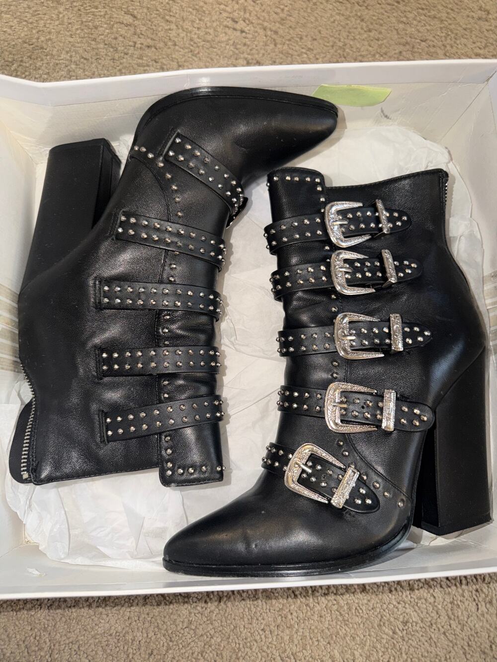 Steve Madden Comet Black Leather Studded Ankle Boots size 9.5